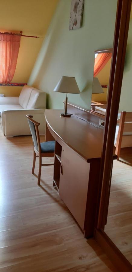 Dworek Homestay